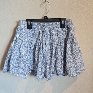 American Eagle Outfitters Blue and White Floral Skirt